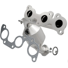 Load image into Gallery viewer, MagnaFlow Conv DF 04-06 Toyota Sienna 3.3L
