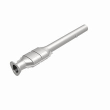 Load image into Gallery viewer, MagnaFlow Conv DF 1999 Ford E250 5.4L
