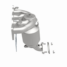Load image into Gallery viewer, MagnaFlow 16-20 Kia Sorento LX L4 2.4L OEM Grade Direct-Fit Catalytic Converter

