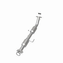 Load image into Gallery viewer, MagnaFlow 13-15 Toyota Tacoma California Grade CARB Compliant Direct-Fit Catalytic Converter
