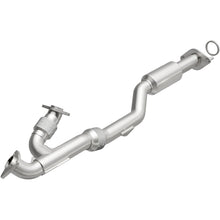 Load image into Gallery viewer, MagnaFlow Direct-Fit OEM EPA Compliant Catalytic Converter - 13-15 Nissan Pathfinder V6 3.5L
