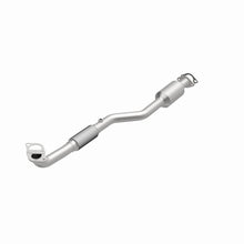 Load image into Gallery viewer, Magnaflow 04-05 ELANTRA 2.0L Underbody Direct Fit Converter
