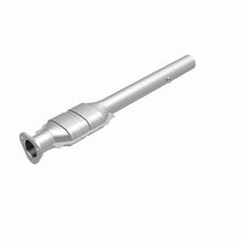Load image into Gallery viewer, MagnaFlow Conv DF 1999 Ford E250 5.4L
