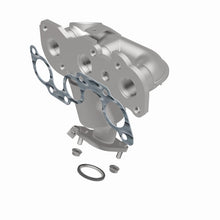 Load image into Gallery viewer, Magnaflow Conv DF 97-00 Toyota Camry 3.0L
