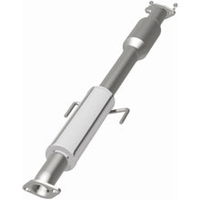 Load image into Gallery viewer, Magnaflow 12-14 Azera 3.3L Underbody Direct Fit Converter
