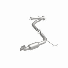 Load image into Gallery viewer, MagnaFlow Conv DF 05-09 Tacoma 4L D/S rr OEM
