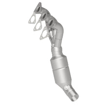 Load image into Gallery viewer, MagnaFlow Conv DF 01-06 BMW M3 Rear Manifold 3.2L
