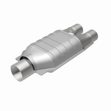 Load image into Gallery viewer, MagnaFlow Conv Univ 2/2.5 Single O2 Boss
