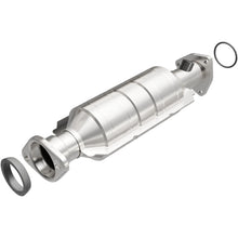 Load image into Gallery viewer, MagnaFlow Conv DF 1998 Honda Odyssey 2.3L
