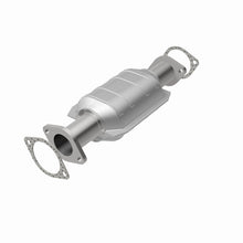 Load image into Gallery viewer, MagnaFlow Conv DF 01-04 Nissan Frontier 2.4L Rear
