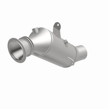 Load image into Gallery viewer, MagnaFlow Conv DF 2015 BMW 640i/740i Underbody
