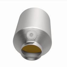 Load image into Gallery viewer, Magnaflow 2.25in. 1/O2 CC Spun OEM Universal Converter
