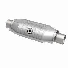 Load image into Gallery viewer, MagnaFlow Conv Univ 2 Mid O2
