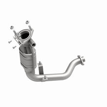 Load image into Gallery viewer, Magnaflow Conv DF 01-04 Ford Escape
