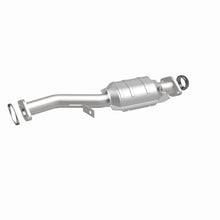 Load image into Gallery viewer, MagnaFlow Conv DF 95- 96 Impreza 2.2L Rear
