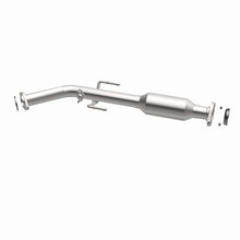 Load image into Gallery viewer, MagnaFlow Conv DF 01-03 Toyota Sienna 3.0L

