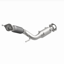 Load image into Gallery viewer, Magnaflow 17-20 Nissan Rogue Sport Rear Underbody 2L Direct Fit Converter
