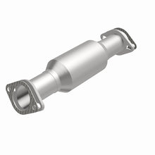 Load image into Gallery viewer, Magnaflow 07-10 Kia Sedona 3.8L California Grade CARB Compliant DF Catalytic Converter

