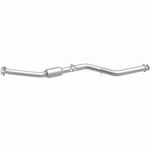 Load image into Gallery viewer, MagnaFlow 14-15 Subaru Forester 2.5L Direct Fit CARB Compliant Catalytic Converter
