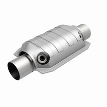 Load image into Gallery viewer, MagnaFlow Conv Univ 2.5 W/Dual O2 Boss
