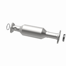 Load image into Gallery viewer, MagnaFlow California Direct-Fit Catalytic Converter 97-01 Honda CR-V L4 2.0L
