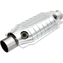 Load image into Gallery viewer, MagnaFlow Conv univ 2.00inch w/ dual O2
