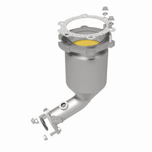 Load image into Gallery viewer, Magnaflow 2004 Nissan Quest CARB Compliant Direct Fit Cat Converter
