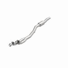 Load image into Gallery viewer, MagnaFlow Conv DF 97-98 BMW 540I / 97-98 740I / 96-98 740IL 4.4L D/S
