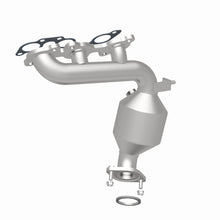 Load image into Gallery viewer, Magnaflow 04-06 Toyota Sienna 3.3L Direct Fit Converter
