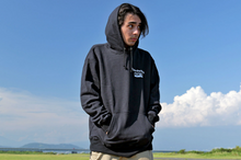 Load image into Gallery viewer, HKS HOODIE SUPER DRAGER BLACK XXL
