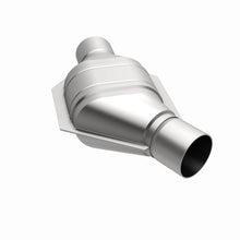 Load image into Gallery viewer, MagnaFlow Conv Univ 2.50inch Angled Inlet FED
