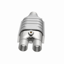 Load image into Gallery viewer, MagnaFlow Conv Univ 2/2.5 Single O2 Boss

