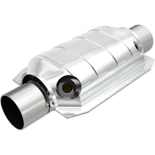 Load image into Gallery viewer, MagnaFlow Conv Univ 2.5 W/Dual O2 Boss

