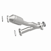 Load image into Gallery viewer, MagnaFlow Conv DF 99-03 Lexus/Toyota RX300/Highlander Truck 3.0L Passenger Side *NOT FOR SALE IN CA*
