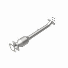 Load image into Gallery viewer, MagnaFlow Converter Direct Fit 05-12 Nissan Pathfinder 4.0L / 05-15 NIssan Xterra 4.0L
