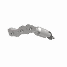 Load image into Gallery viewer, Magnaflow 10-12 Toyota 4Runner 4.0L Direct Fit Converter
