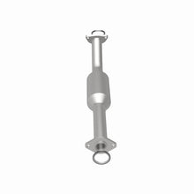 Load image into Gallery viewer, MagnaFlow Conv Direct Fit OEM 2003-2004 Toyota Tundra Underbody - 28.75in Length
