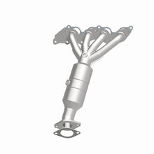Load image into Gallery viewer, MagnaFlow Conv DF 08-09 Ford Focus 2.0L
