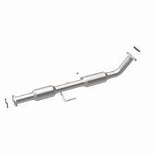 Load image into Gallery viewer, MagnaFlow 13-15 Toyota Tacoma California Grade CARB Compliant Direct-Fit Catalytic Converter

