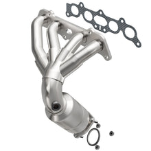 Load image into Gallery viewer, MagnaFlow Conv DF 97-01 Camry 2.2 Manifold
