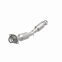 Load image into Gallery viewer, Magnaflow 13-15 Nissan Sentra 1.8L California Grade CARB Compliant DF Catalytic Converter

