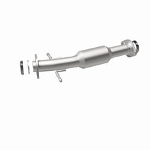Load image into Gallery viewer, Magnaflow 12-15 RX350 V6 3.5 OEM Underbody Direct Fit Converter

