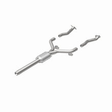Load image into Gallery viewer, MagnaFlow Conv DF 96-97 Lexus LS400 4.0L rear
