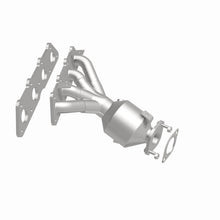 Load image into Gallery viewer, MagnaFlow Direct-Fit SS OEM Catalytic Converter 12-15 Hyundai Accent L4-1.6LGAS
