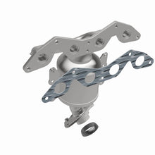 Load image into Gallery viewer, MagnaFlow 01-04 Honda Civic DX/LX Manifold DF Converter

