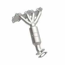Load image into Gallery viewer, MagnaFlow Conv DF 08-09 Ford Focus 2.0L
