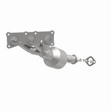 Load image into Gallery viewer, Magnaflow Conv DF 06-08 BMW Z4 3.0L rr
