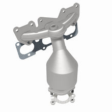 Load image into Gallery viewer, Magnaflow 07-10 Kia Sedona 3.8L California Grade CARB Compliant DF Manifold Catalytic Converter
