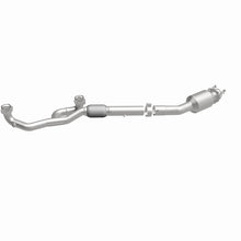Load image into Gallery viewer, MagnaFlow 18-20 Honda Odyssey V6 3.5L OEM Underbody Single Grade Direct-Fit Catalytic Converter
