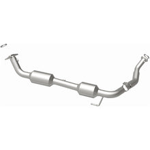 Load image into Gallery viewer, Magnaflow 07-12 Toyota Tundra 4.0L Direct Fit Converter
